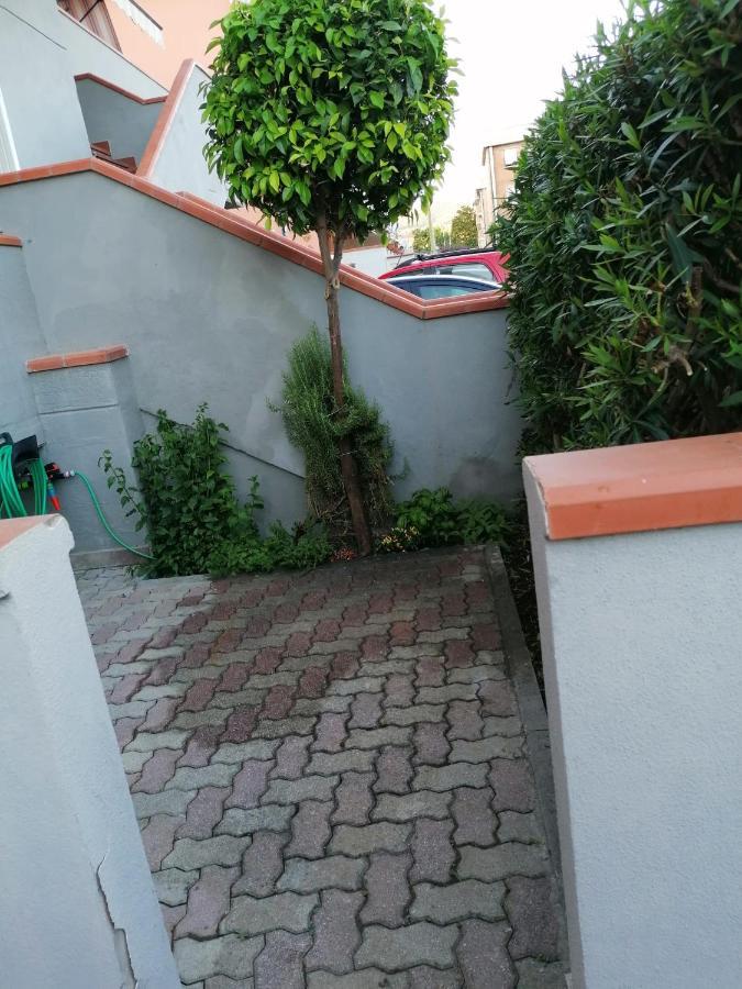 Con 2 Terrazze A 300 Mt Dal Centro Apartment